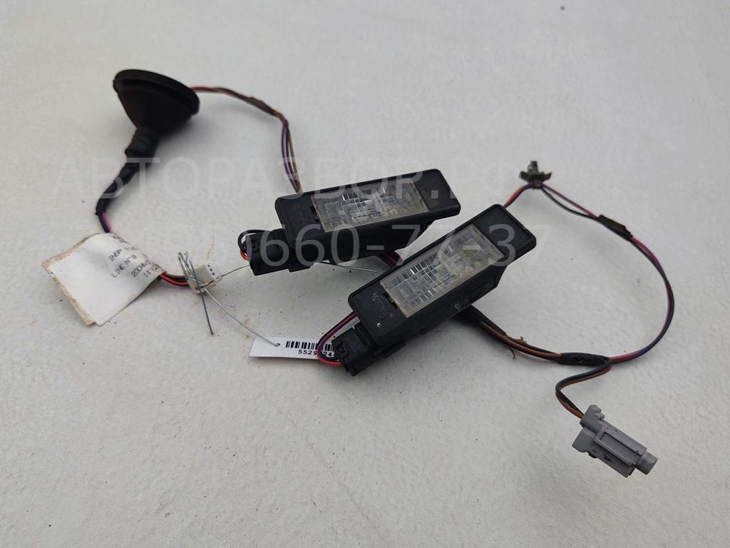 Фонарь подсветки номера