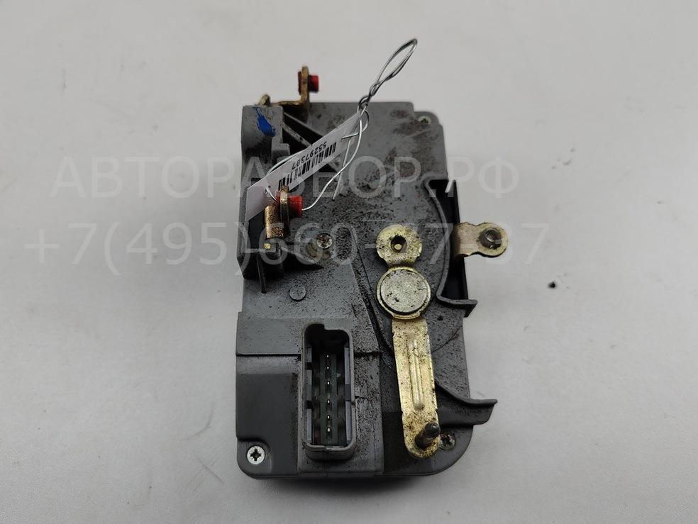 Замок двери передней правой