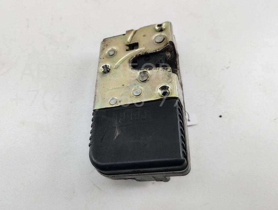 Замок двери передней правой