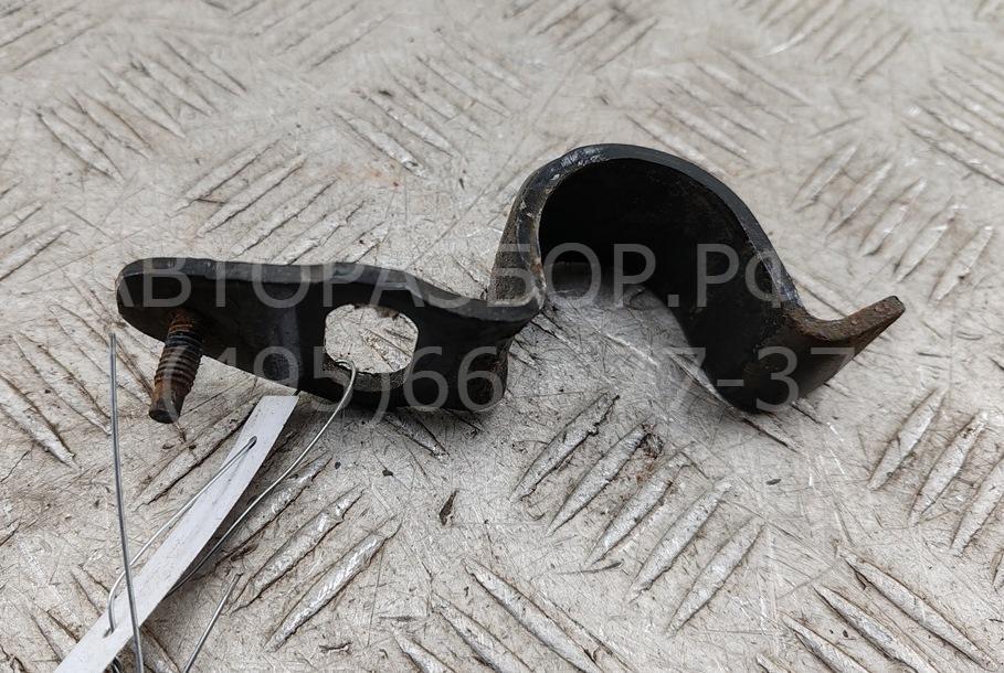 Кронштейн (п.п.к.)