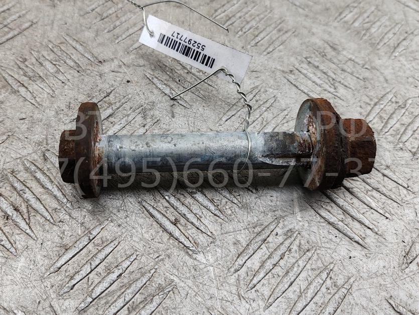 Болт развала задних колес