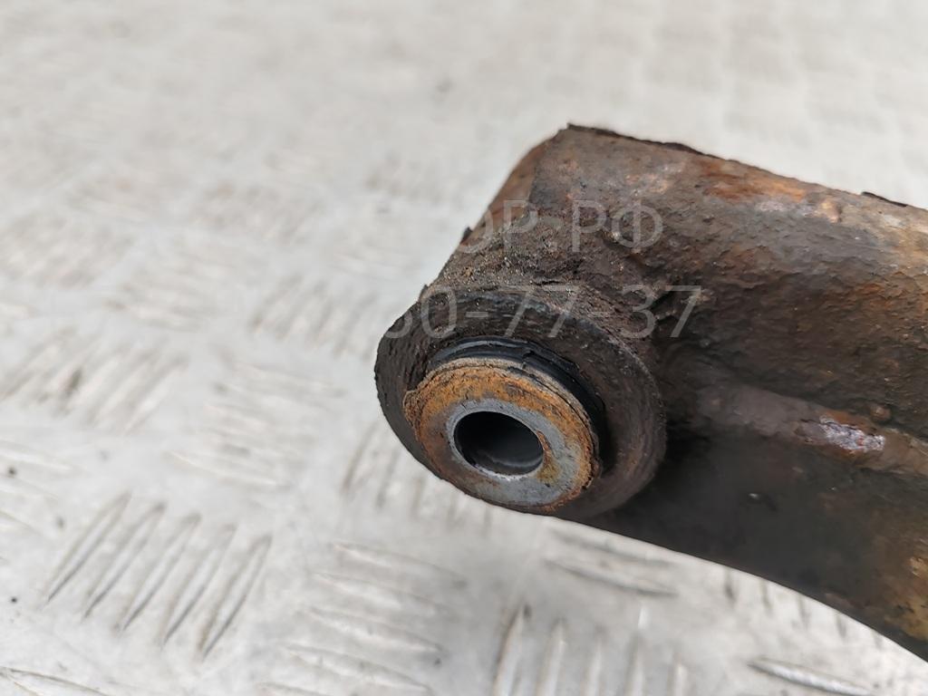 Рычаг задний правый