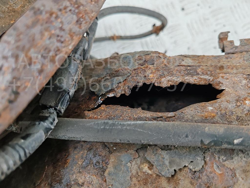 Рычаг задний правый