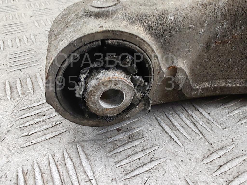 Рычаг задний левый