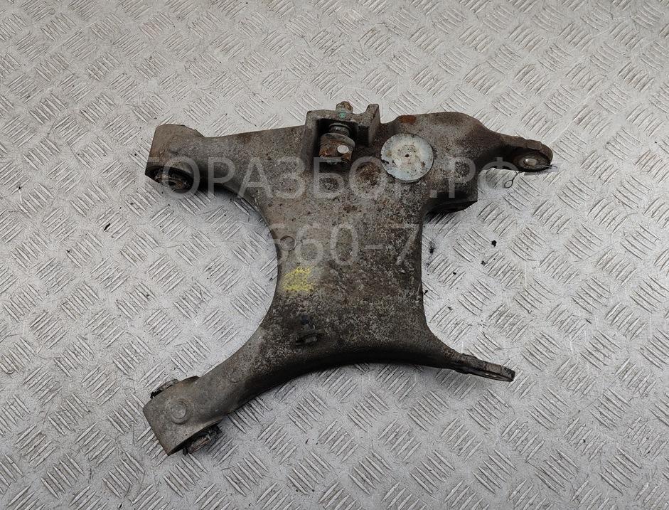 Рычаг задний левый