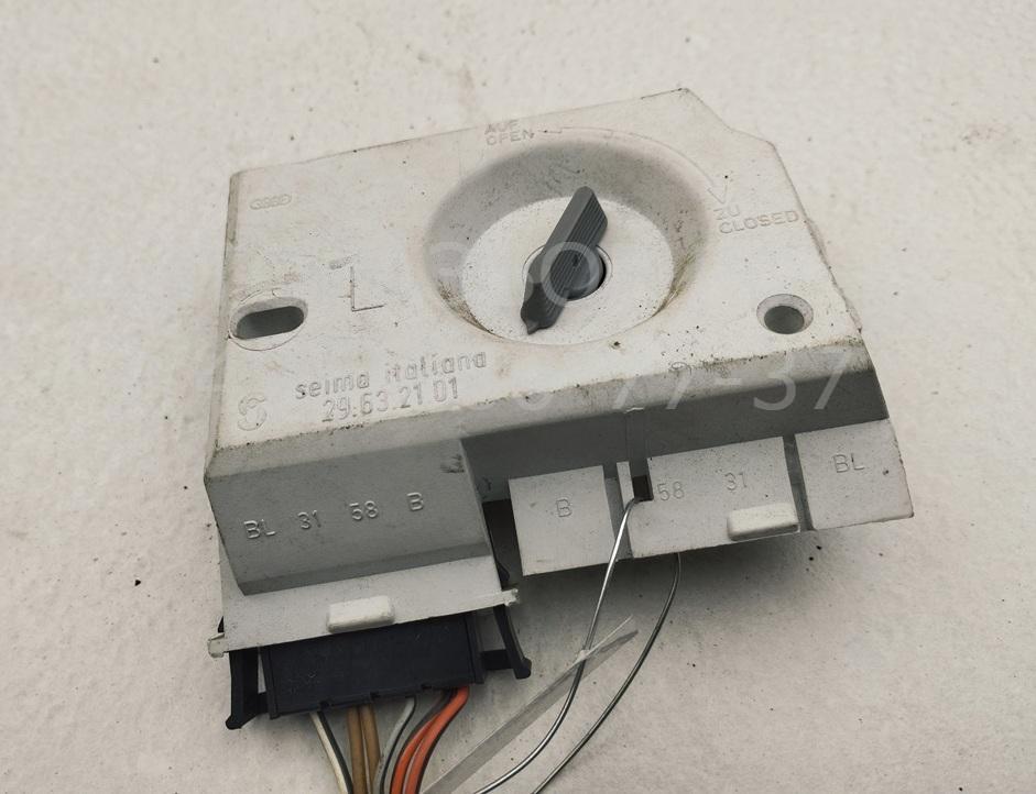 Плата заднего фонаря левого