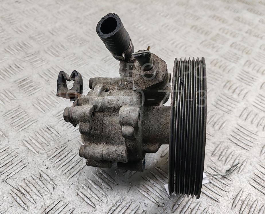 Насос ГУР (гидроусилитель руля)