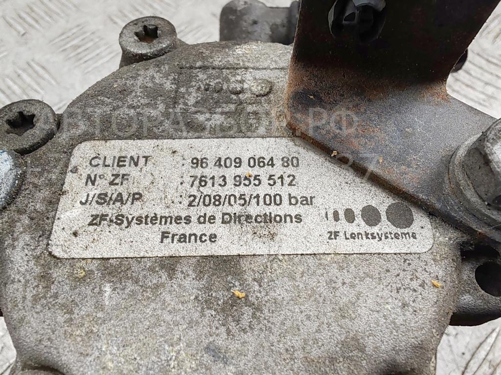 Насос ГУР (гидроусилитель руля)