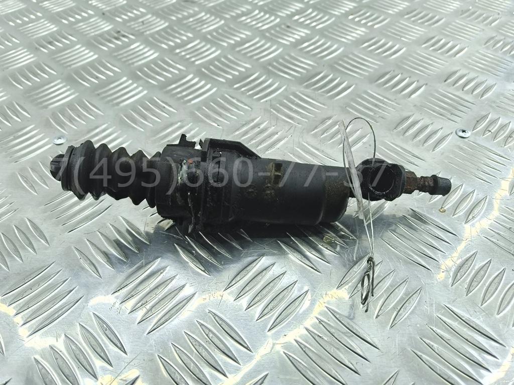 Цилиндр сцепления рабочий