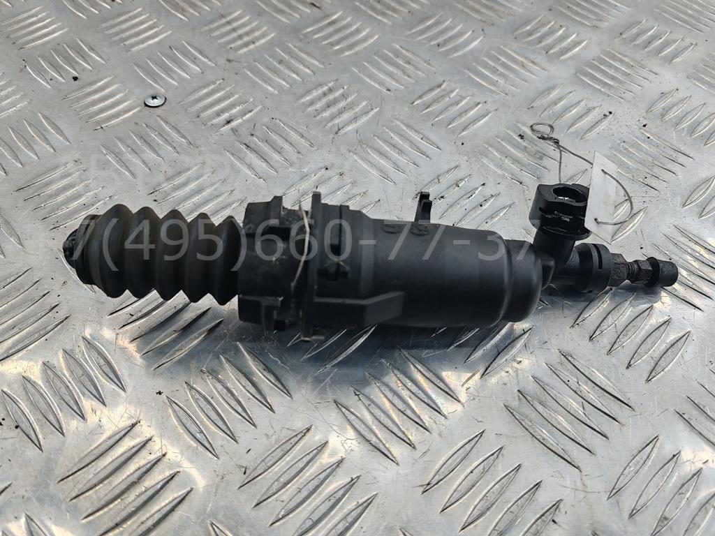 Цилиндр сцепления рабочий