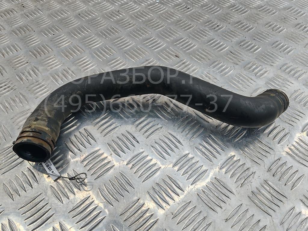 Патрубок радиатора