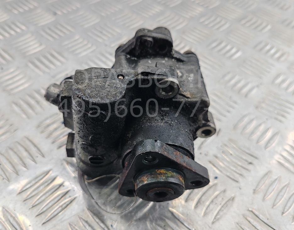 Насос ГУР (гидроусилитель руля)