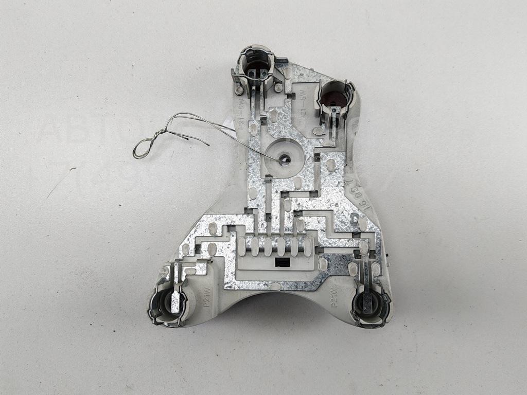 Плата заднего фонаря правого