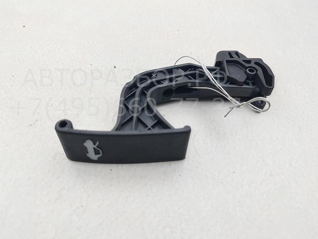 Ручка открывания капота