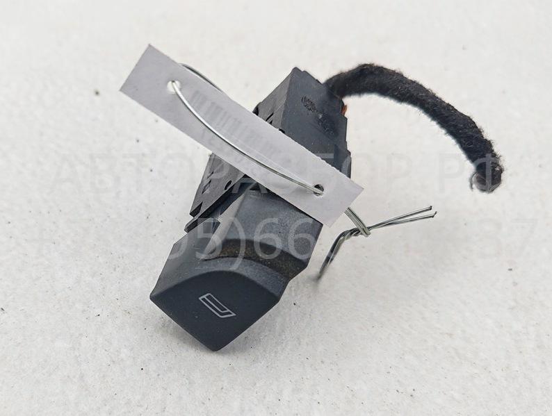 Кнопка стеклоподъемника