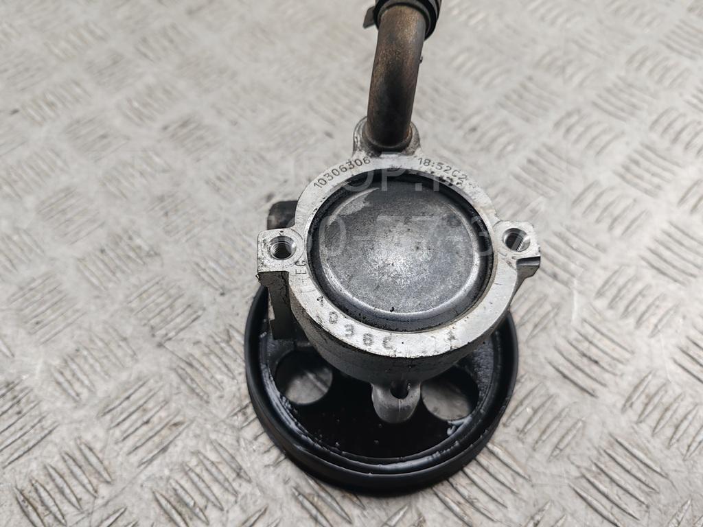 Насос ГУР (гидроусилитель руля)