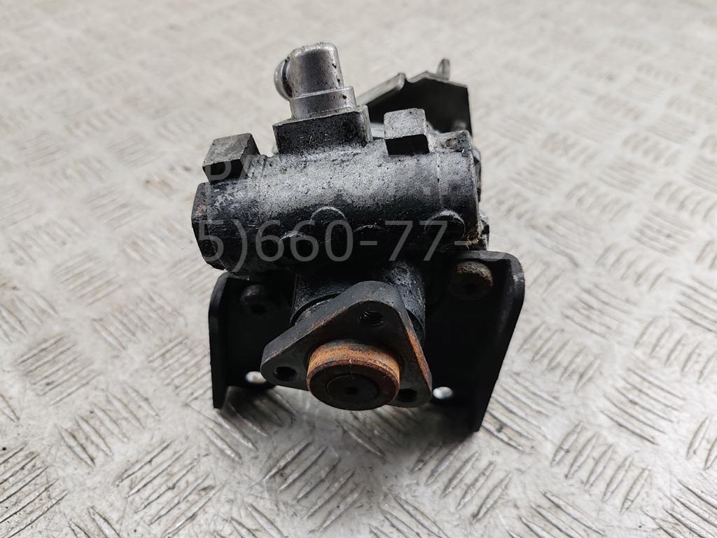 Насос ГУР (гидроусилитель руля)