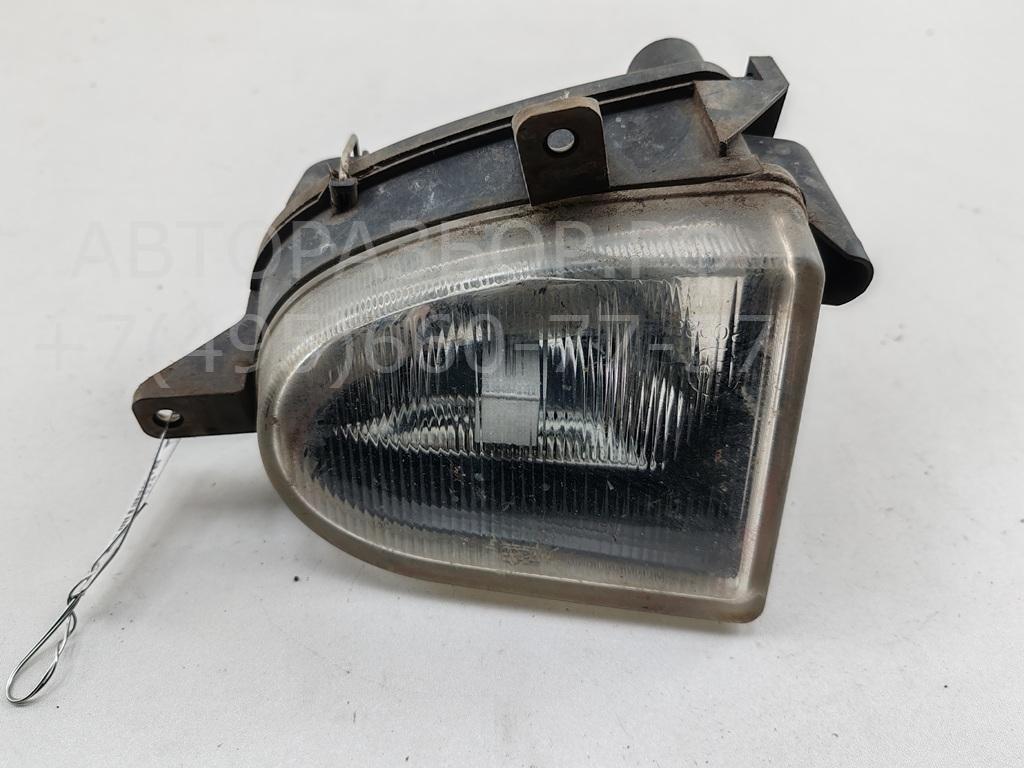 Фара противотуманная левая