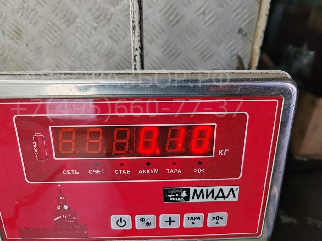 Накладка стекла переднего правого