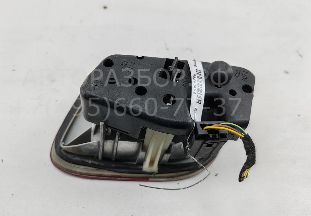 Фонарь задний внутренний правый