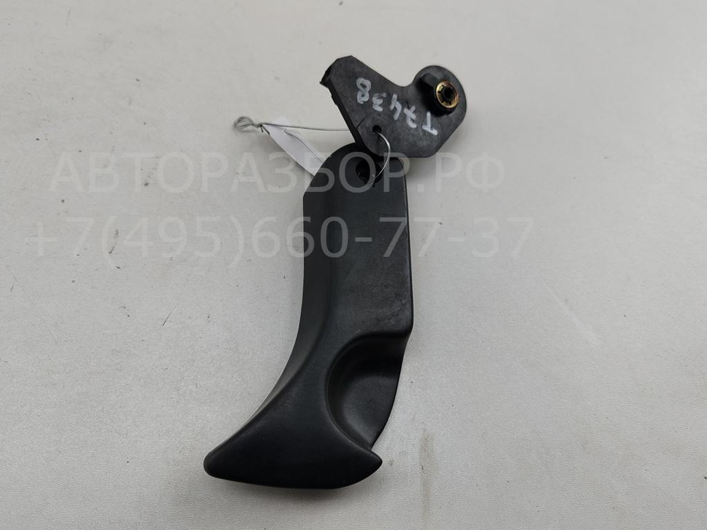 Ручка открывания капота