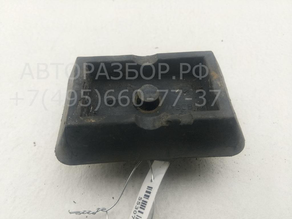 Заглушка поддомкратника