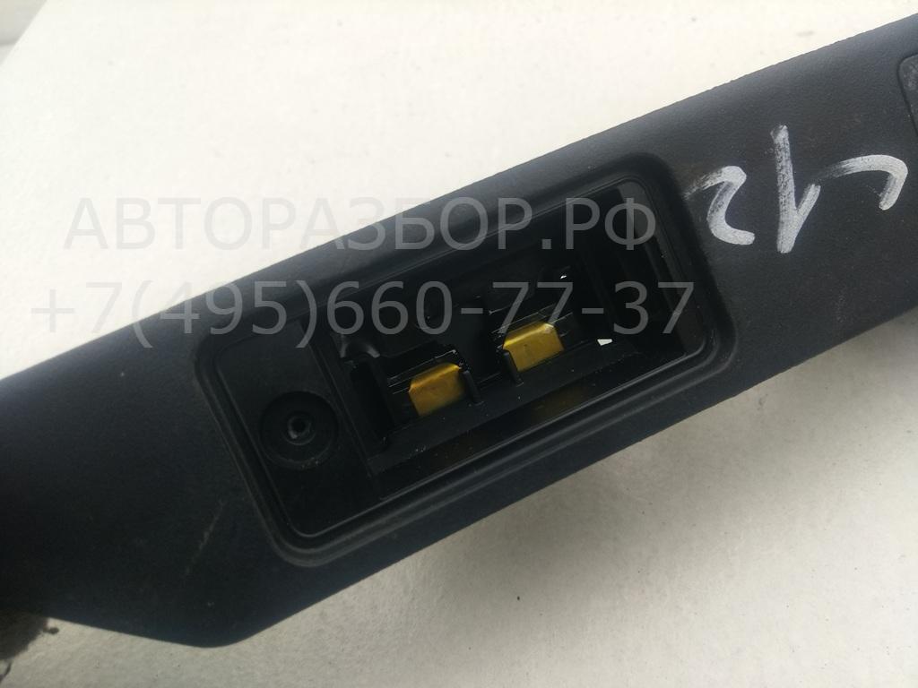 Накладка крышки багажника