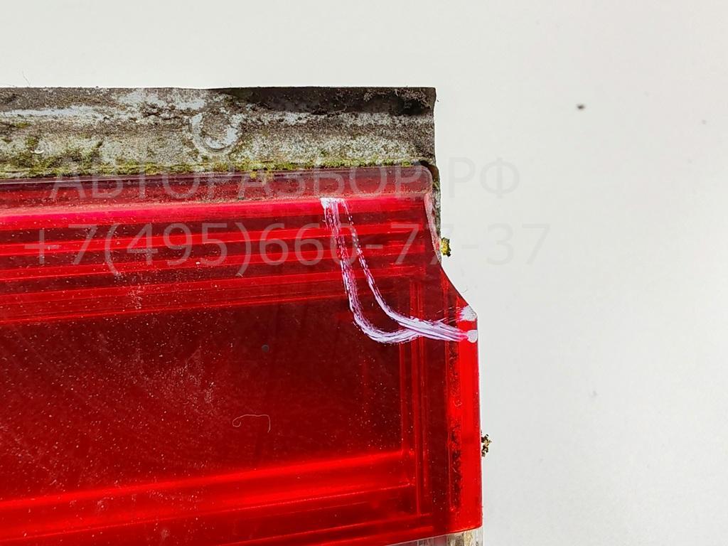 Фонарь задний внутренний правый