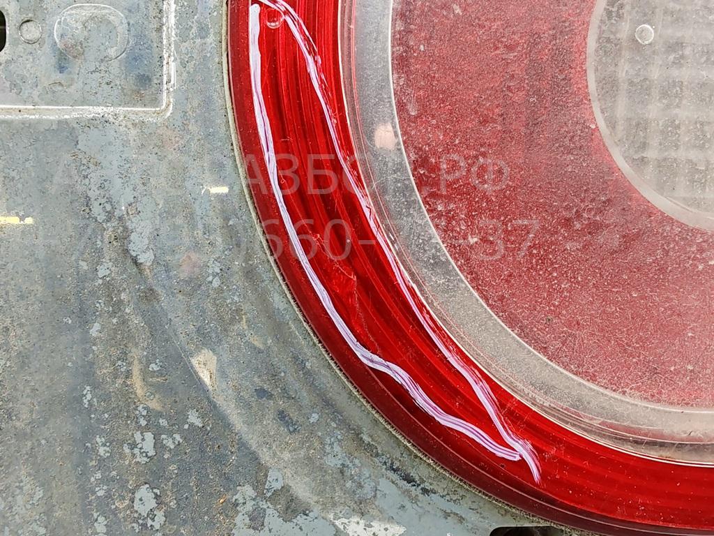 Фонарь задний внутренний правый