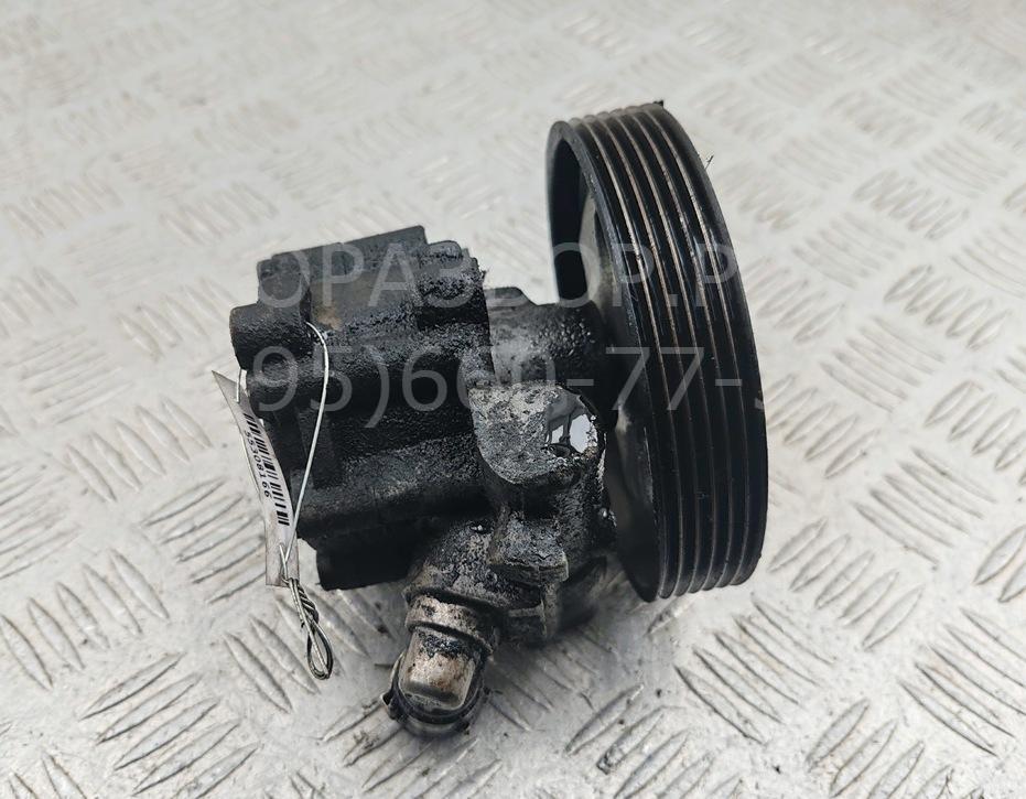 Насос ГУР (гидроусилитель руля)