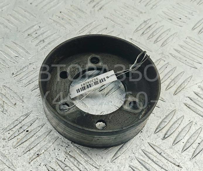 Шкив водяного насоса (помпы)