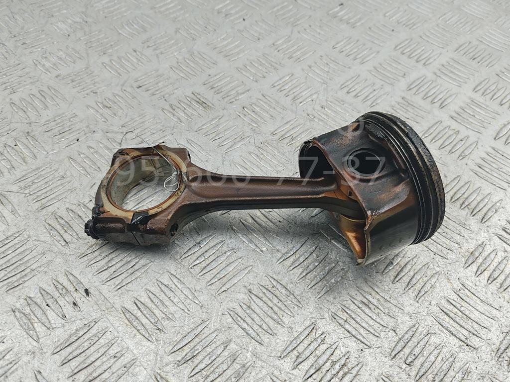 Поршень с шатуном