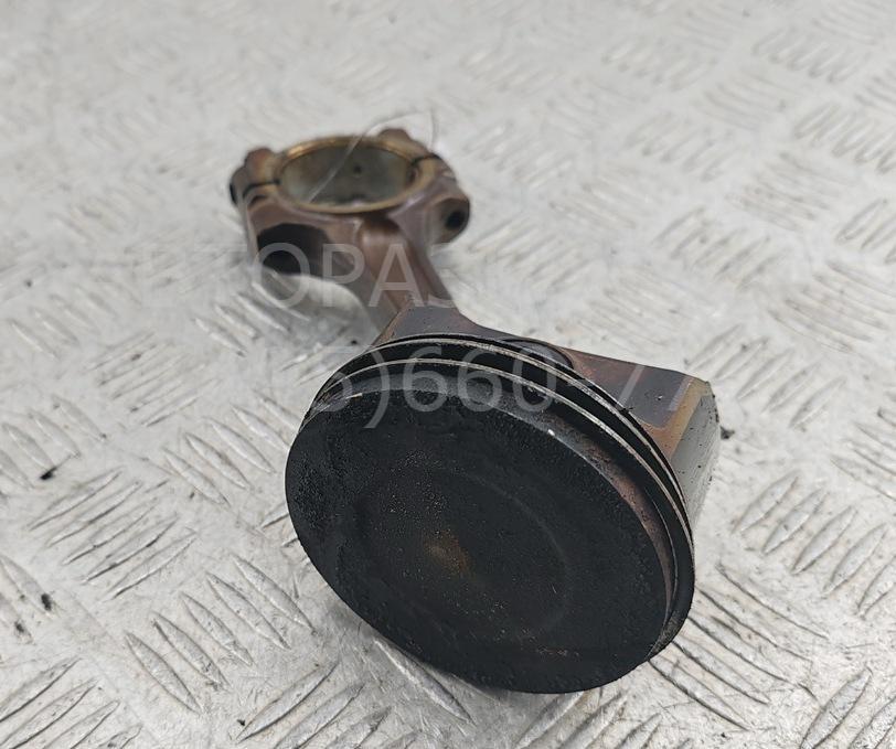 Поршень с шатуном