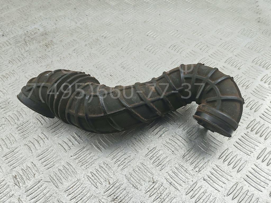 Патрубок воздушного фильтра