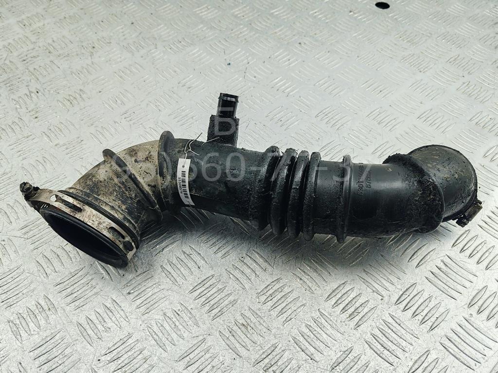 Патрубок воздушного фильтра