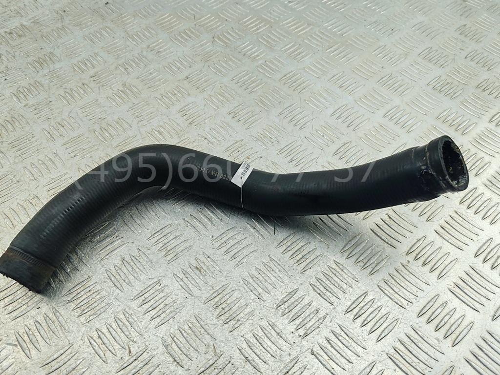 Патрубок радиатора