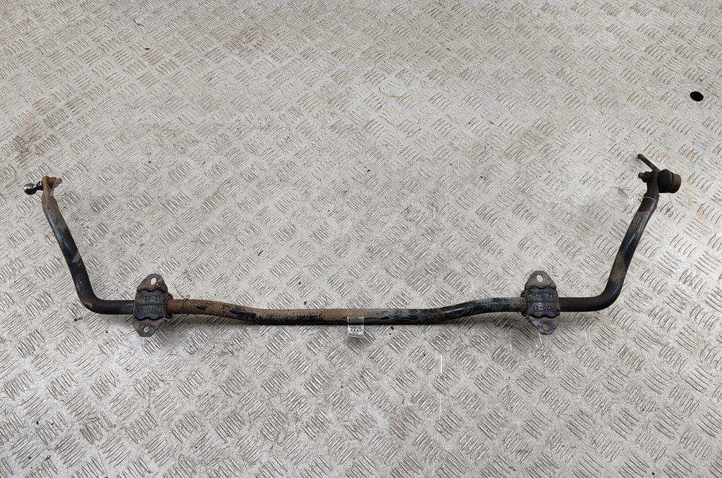 Стабилизатор передний