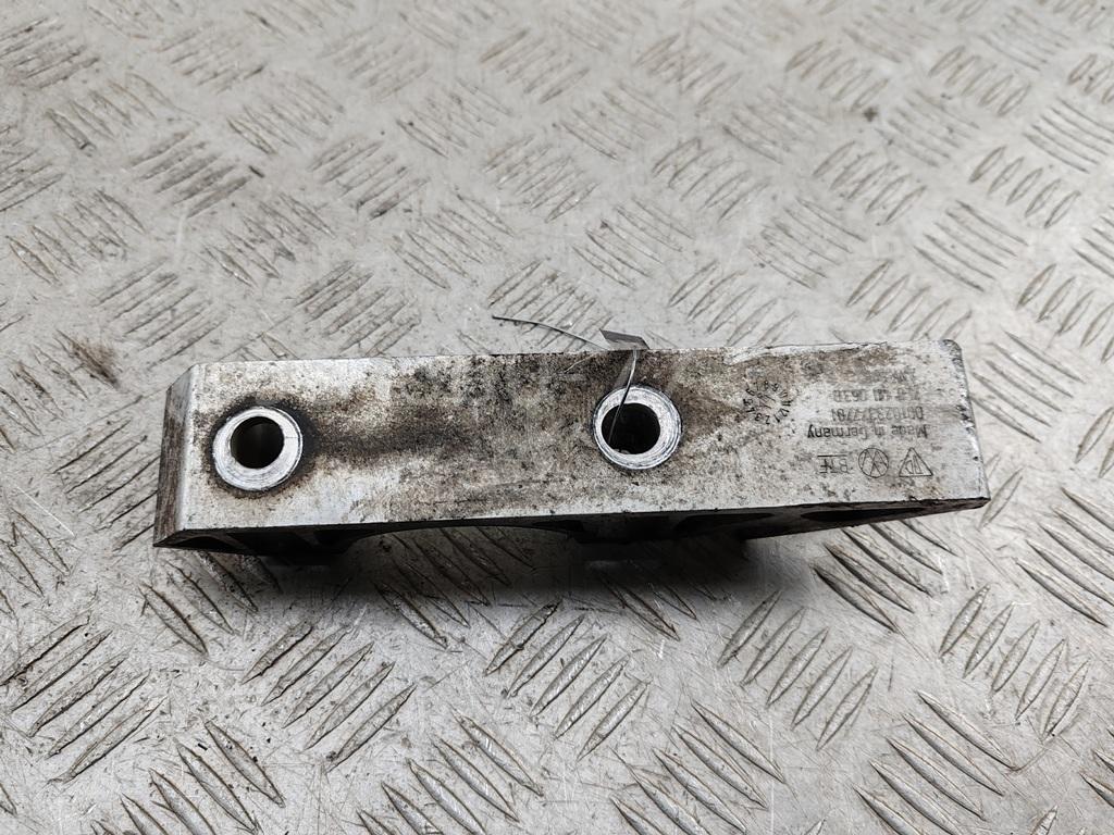 Кронштейн (п.п.к.)