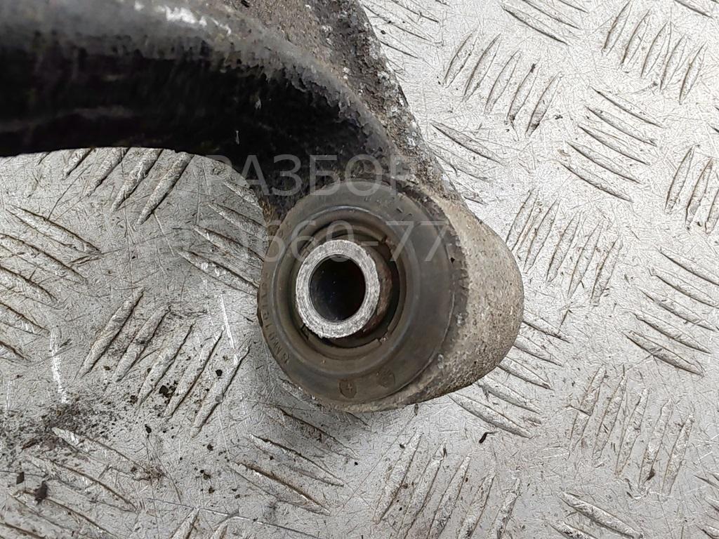 Рычаг передний левый