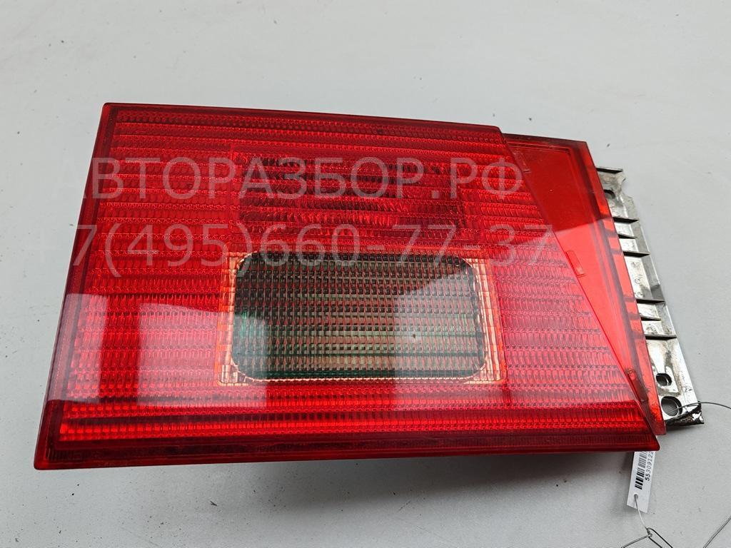Фонарь задний внутренний правый