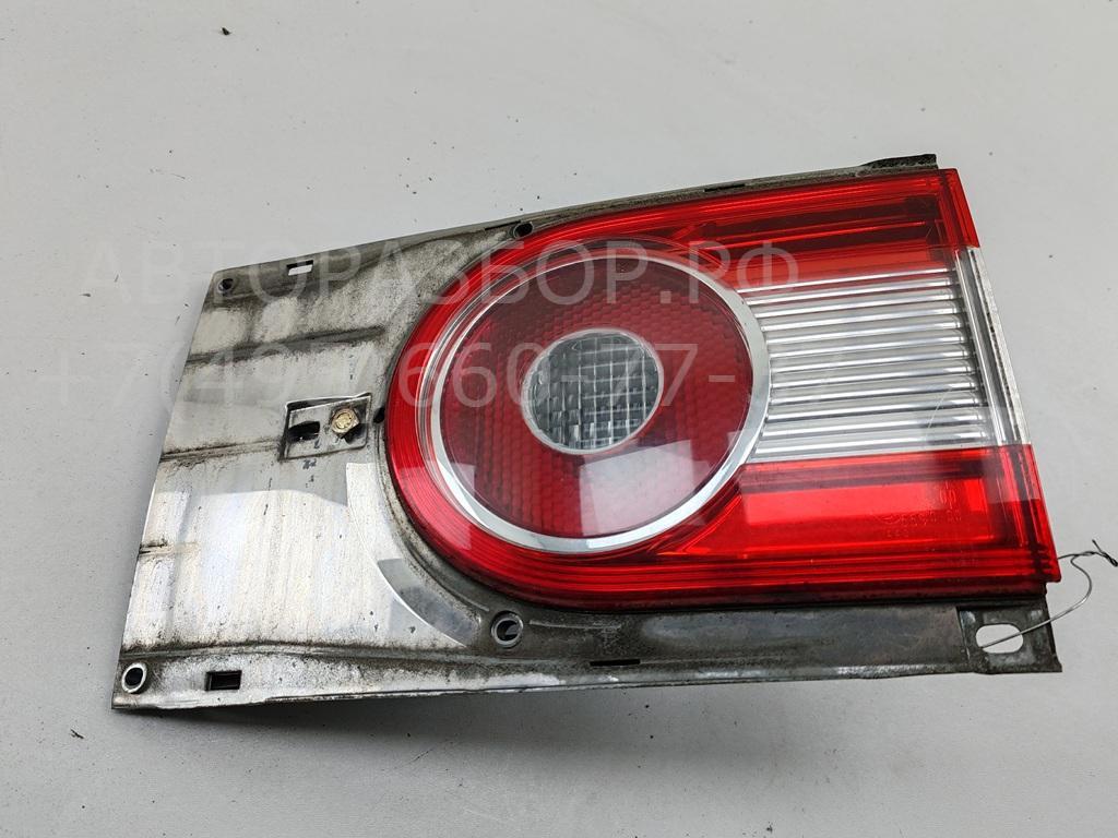 Фонарь задний внутренний правый