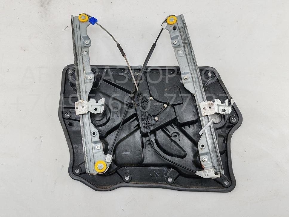 Стеклоподъемник электр. передний правый