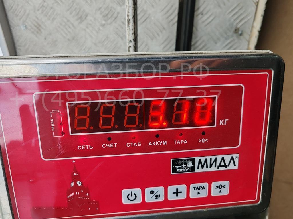 Стекло двери передней правой