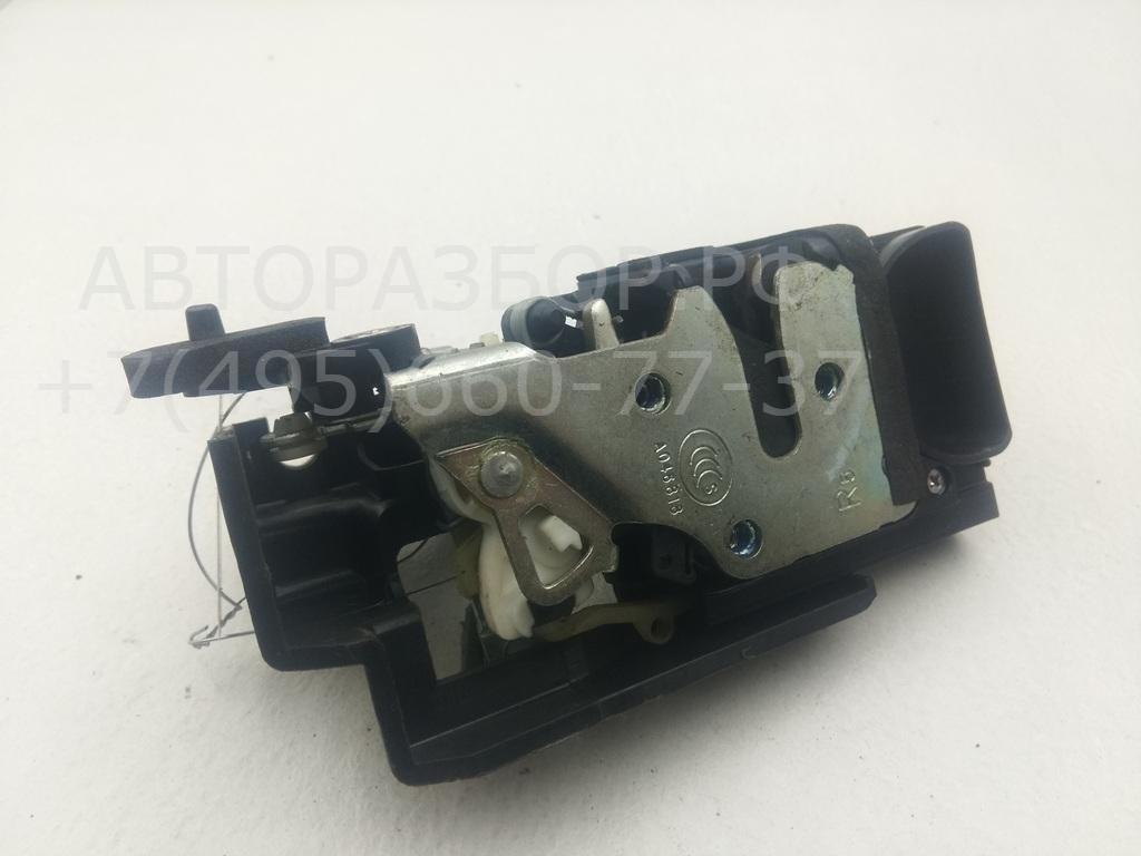 Замок двери задней правой