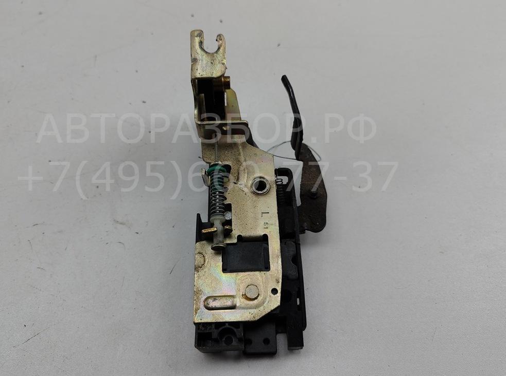 Замок двери задней левой