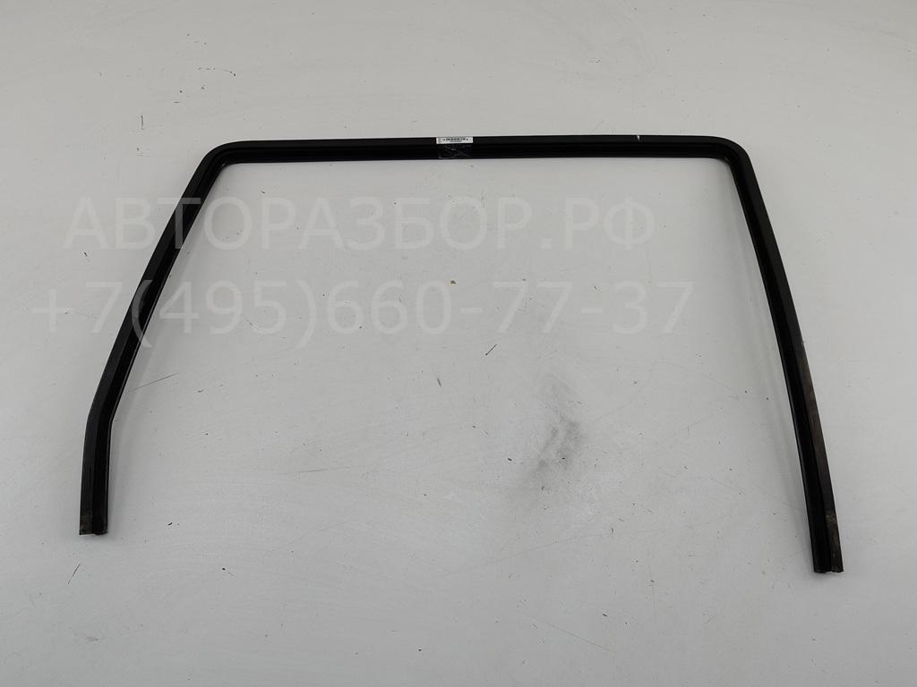 Уплотнитель двери