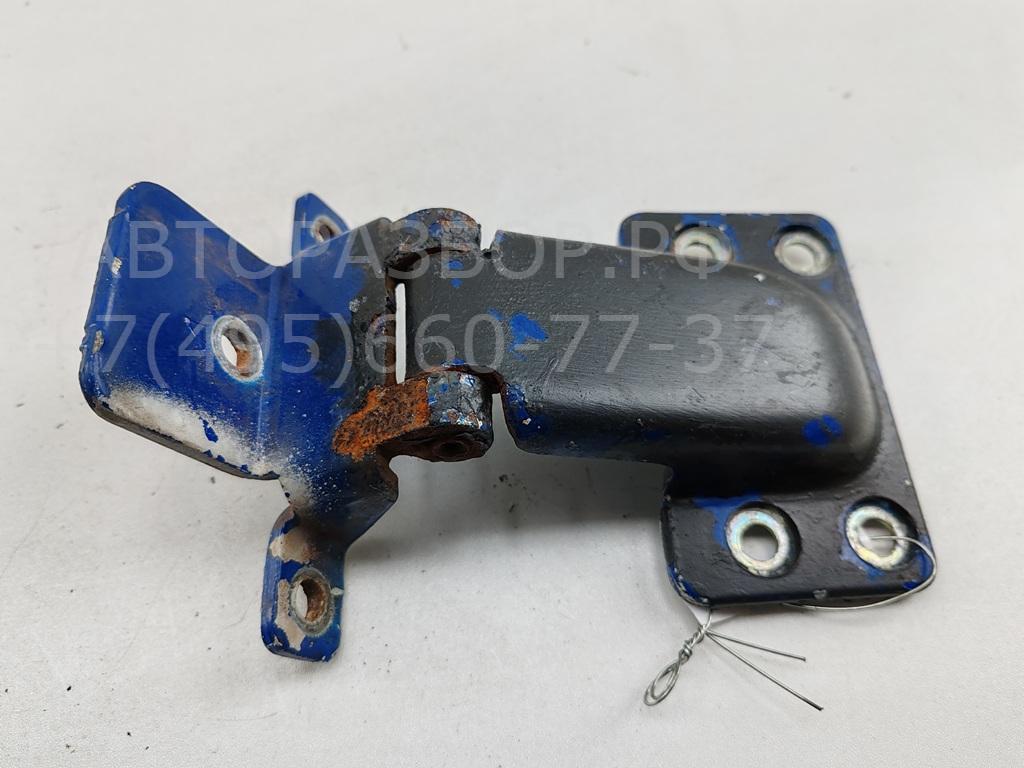 Петля двери