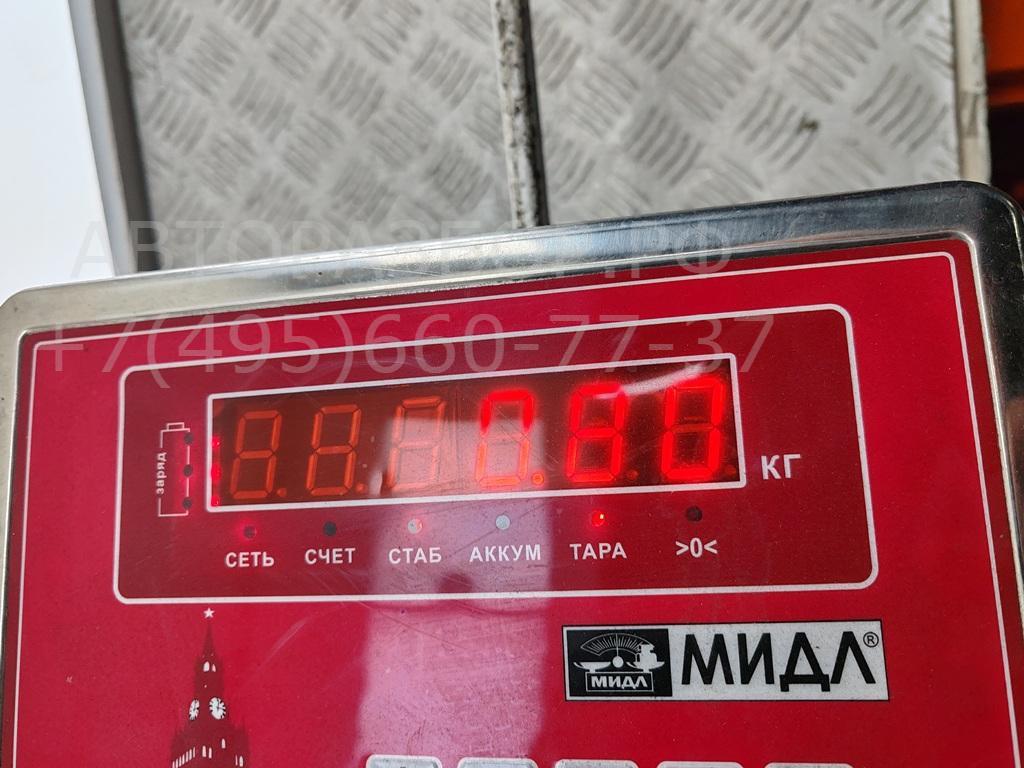 Петля двери