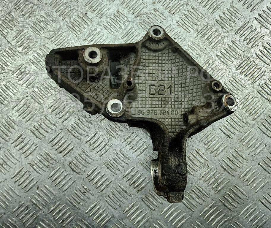 Кронштейн (сопут. товар)