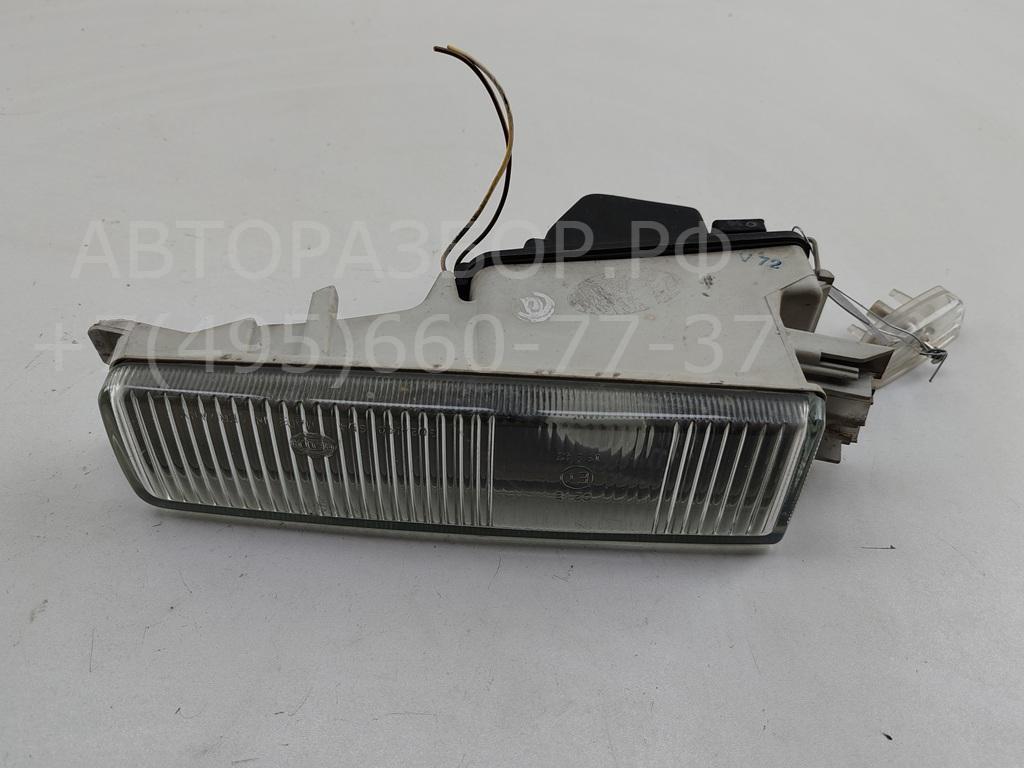 Фара противотуманная правая